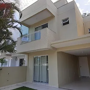 Sobrado Bege - Mariscal Casa de Férias