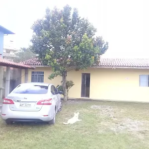 Casa Temporada 400mts Mariscal Casa de Férias